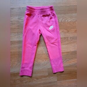 Girls Nike Joggers